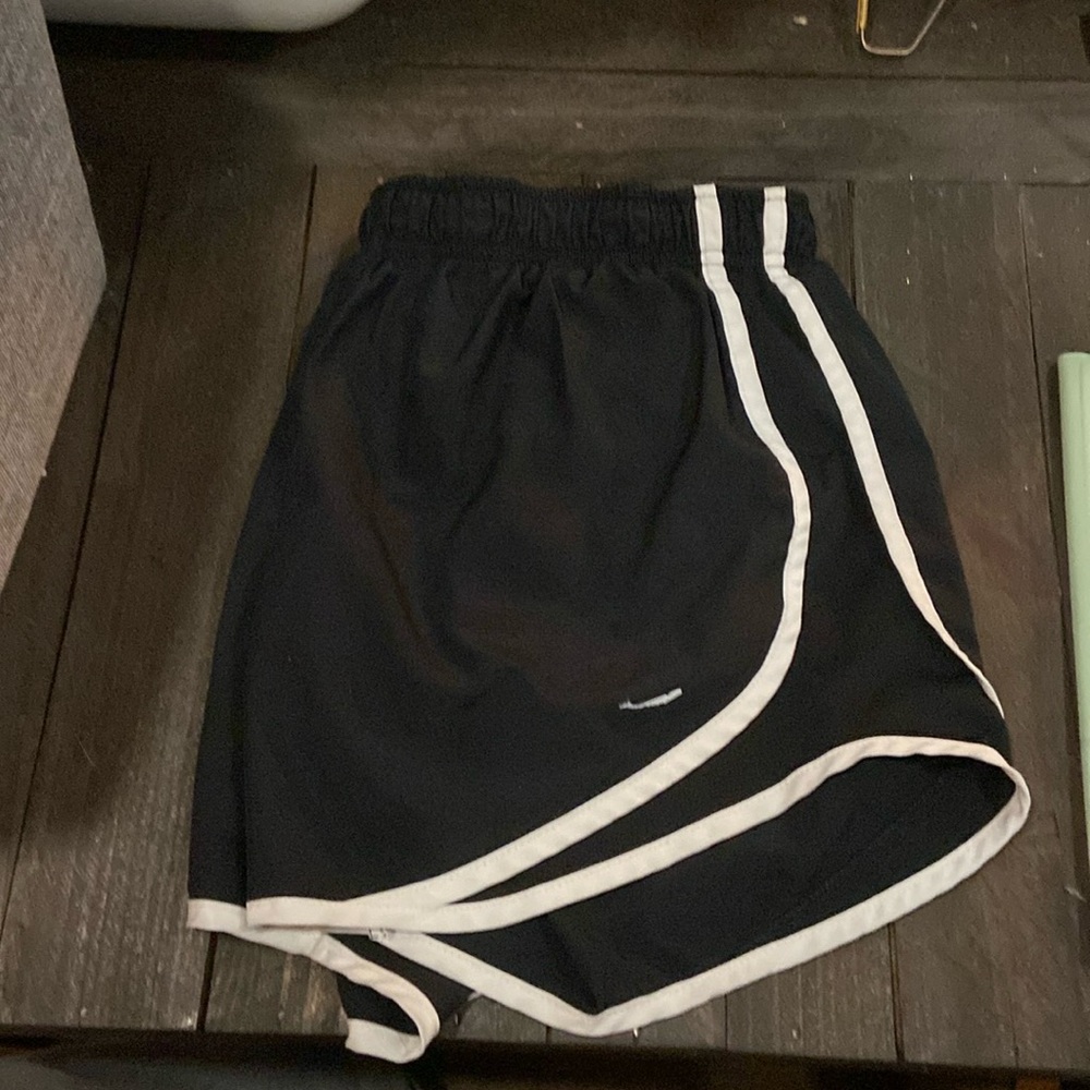 Nike Women's Tempo Running Shorts - M